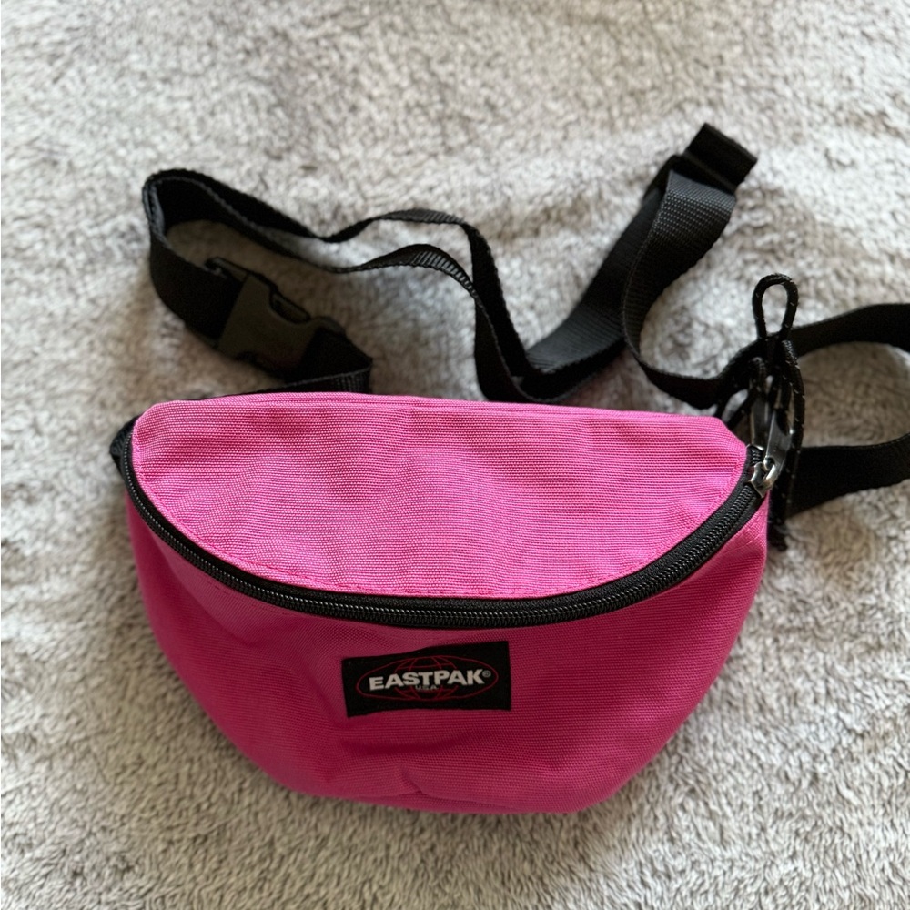 EASTPAK Fanny Pack Pink Color; Zippered